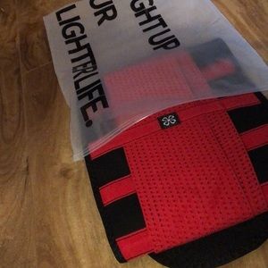 Waist trainer